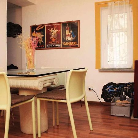 Appartamento Nel Cuore Di Асти Екстериор снимка